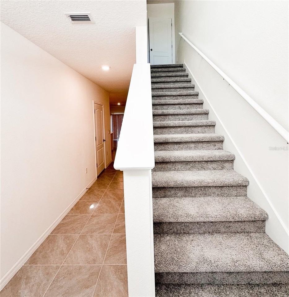 1761 Rock Elm Rd - Photo 2 of 22