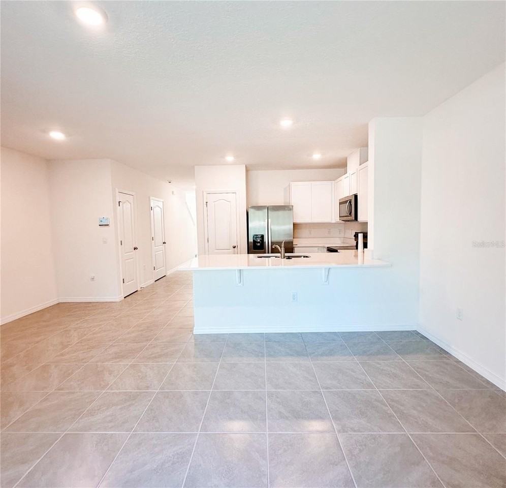 1761 Rock Elm Rd - Photo 5 of 22