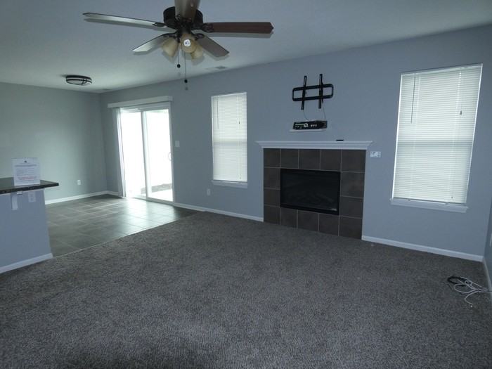9517 N Baltimore Ave - Photo 2 of 18