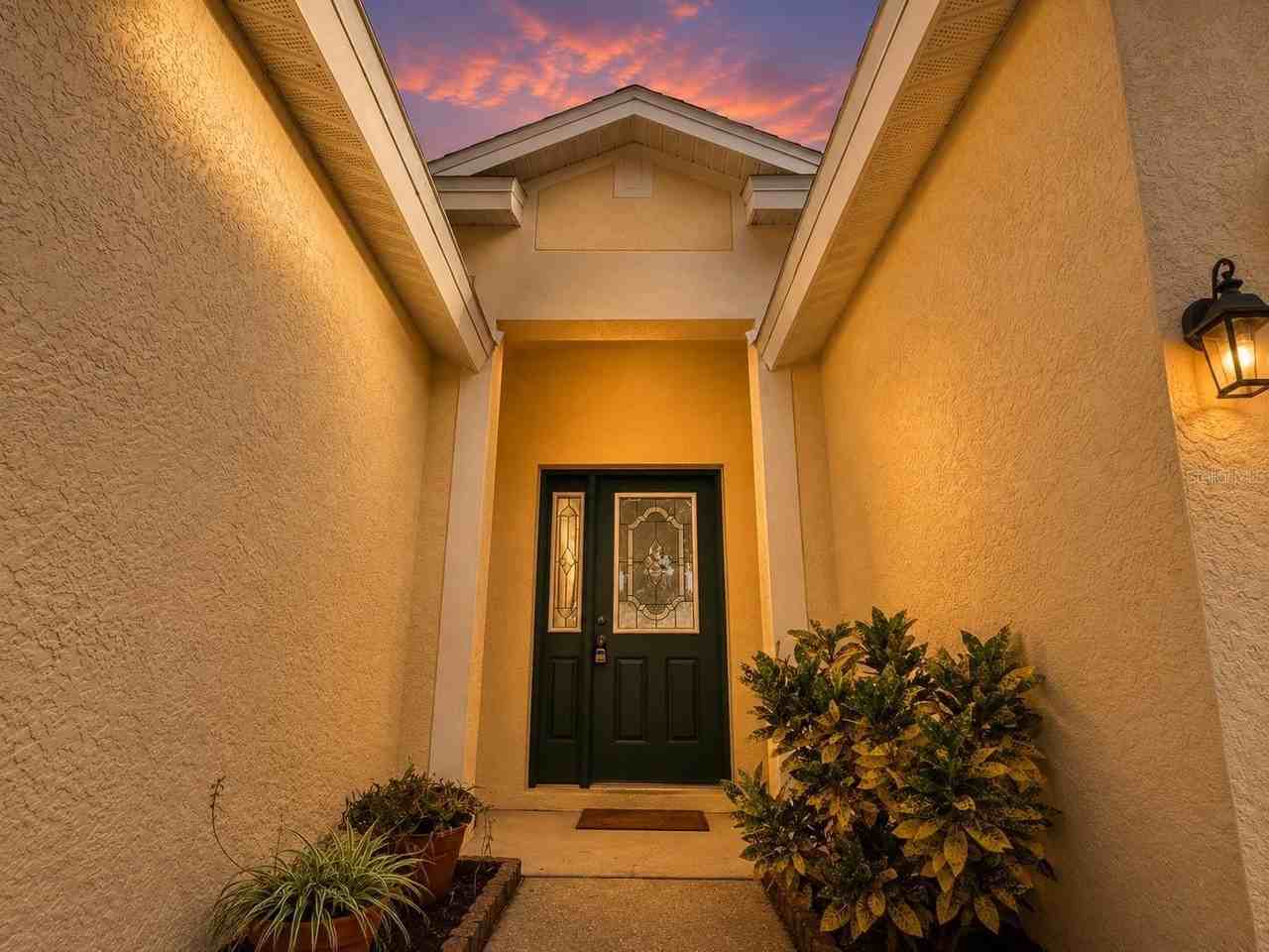 7620 Wiltshire Park Pl - Photo 2 of 24