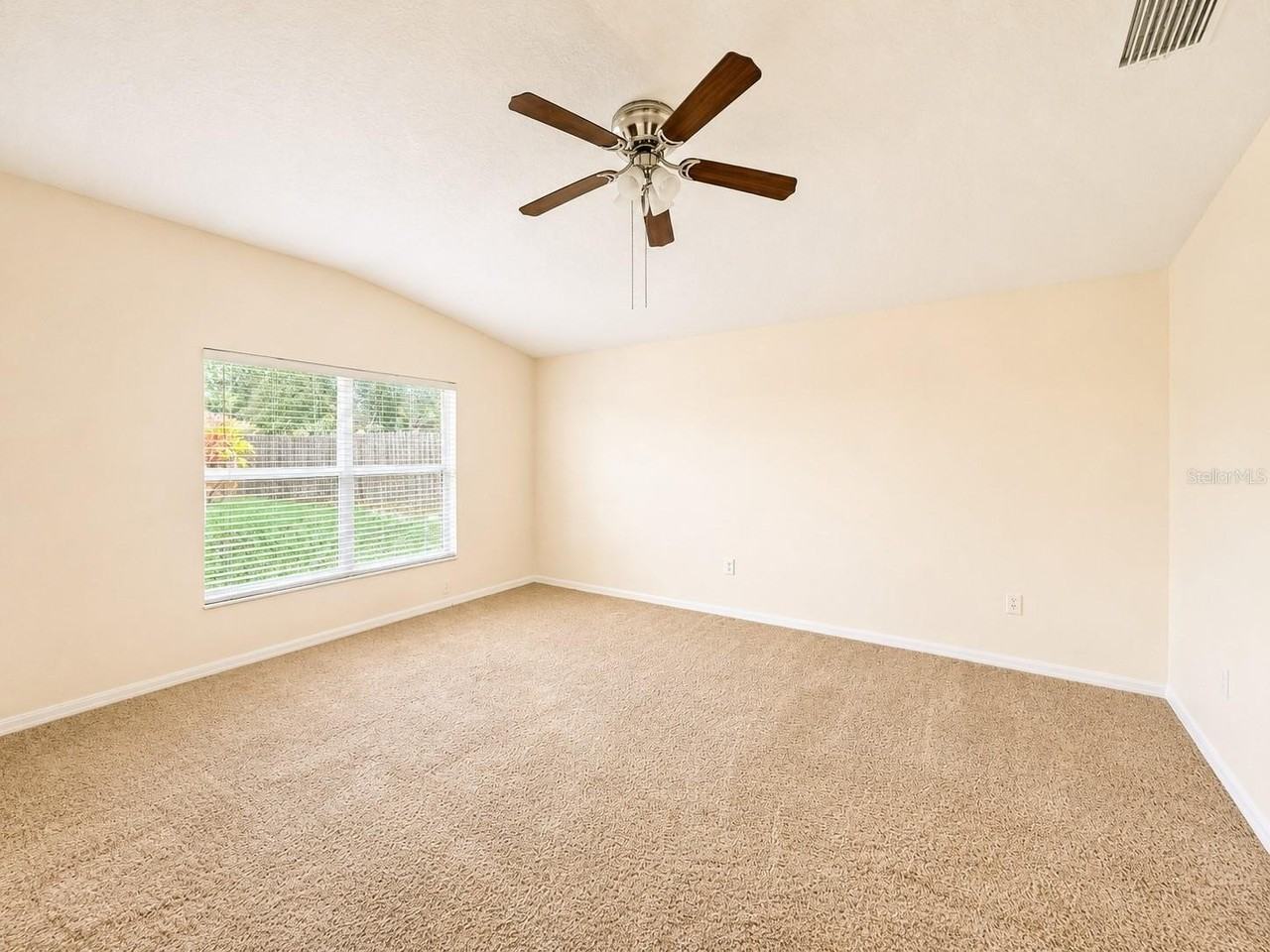 7620 Wiltshire Park Pl - Photo 7 of 24