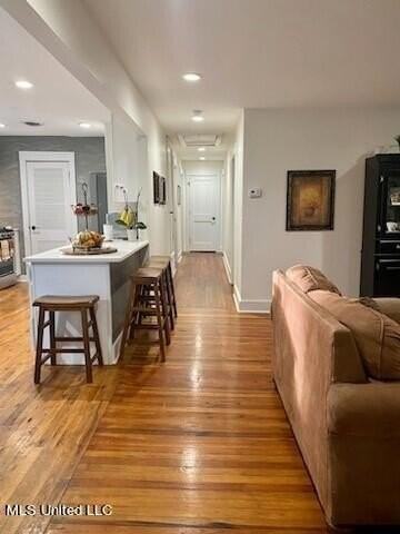 308 Live Oak Ave - Photo 5 of 17