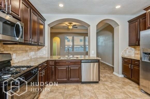 12923 Madison Boulder Ln - Photo 5 of 19