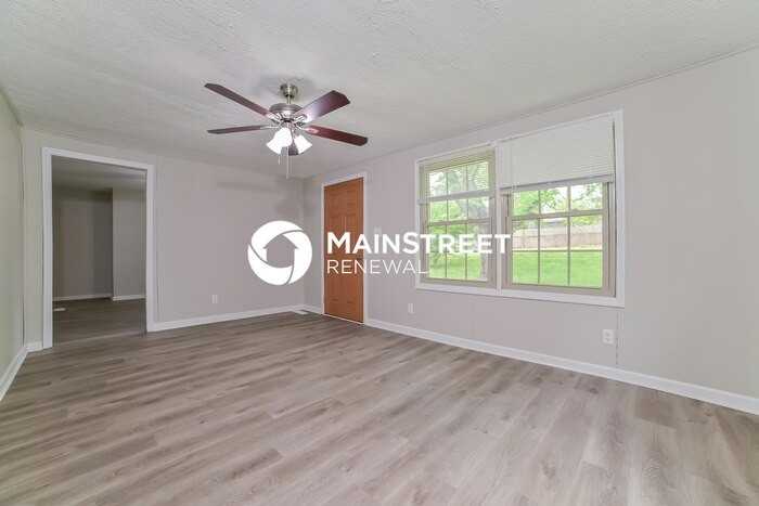 617 Front St - Photo 7 of 16