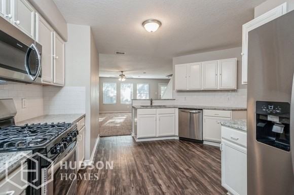 16956 Valiant Oak St - Photo 5 of 20