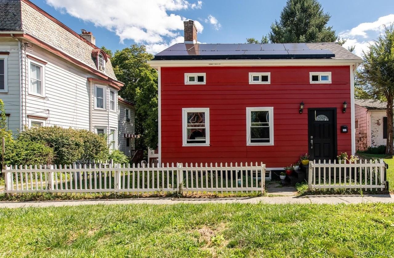 88 S Hamilton St - Photo 2 of 27