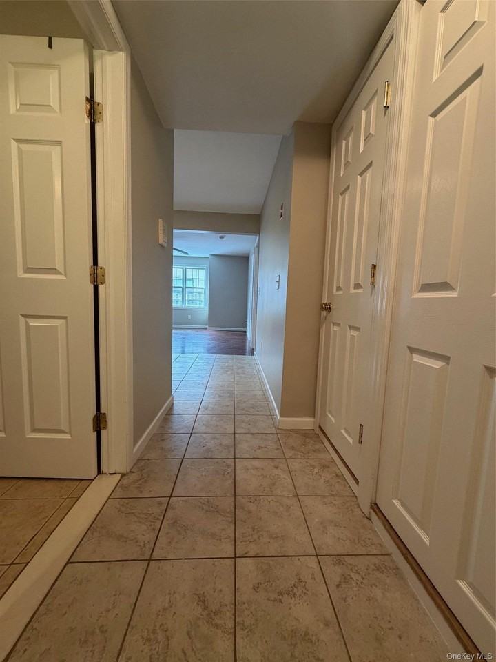 129 New St #4 - Photo 5 of 12