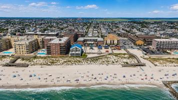 featured image of 770 Shore Rd #1