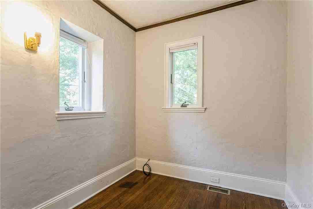 7 Cotswold Way - Photo 5 of 37
