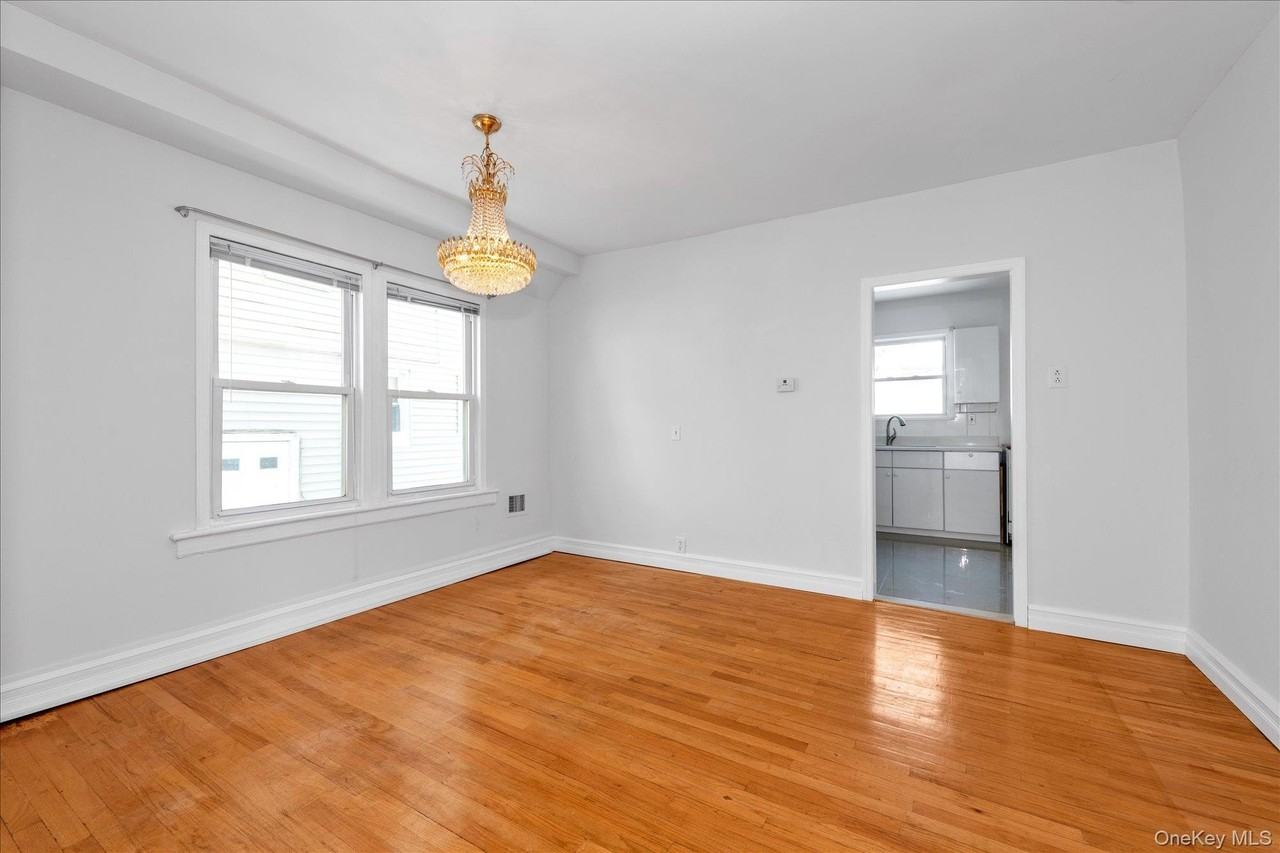 7015 Manse St - Photo 5 of 21
