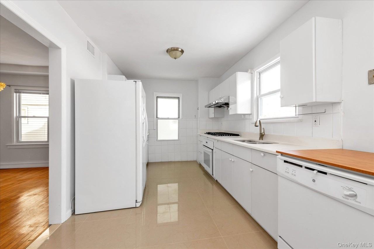 7015 Manse St - Photo 7 of 21