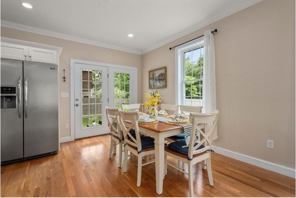 23 Basswood Ave - Photo 5 of 29