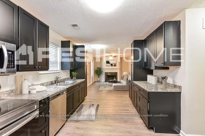 2863 River Close Dr - Photo 2 of 19