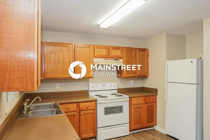 1137 Swan St - Photo 6 of 15