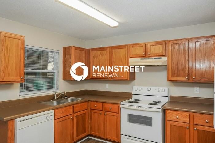 1137 Swan St - Photo 7 of 15