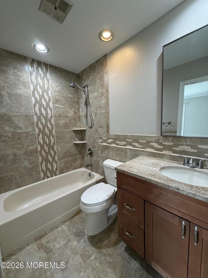 155 Tanglewood Pl - Photo 5 of 10