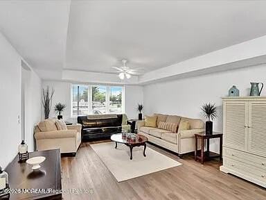 1140 Springwood Ave - Photo 4 of 12