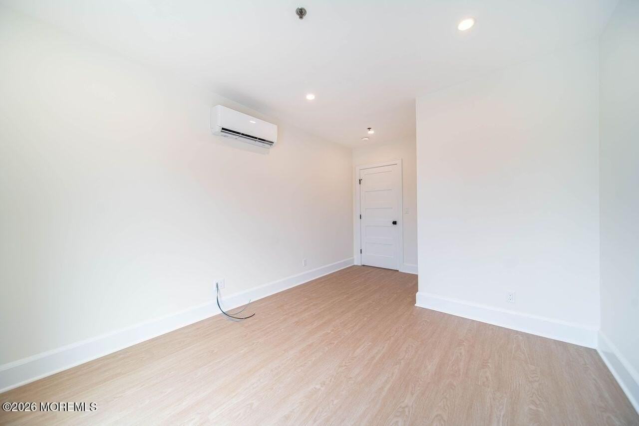 1125 Ocean Ave #2A - Photo 7 of 10