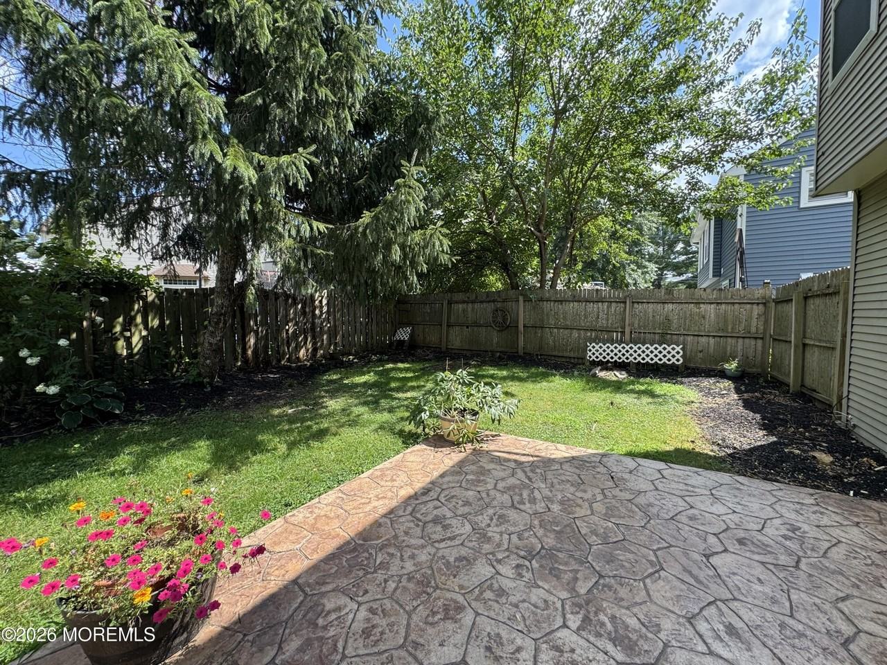 3 Longbrook Ln - Photo 4 of 27