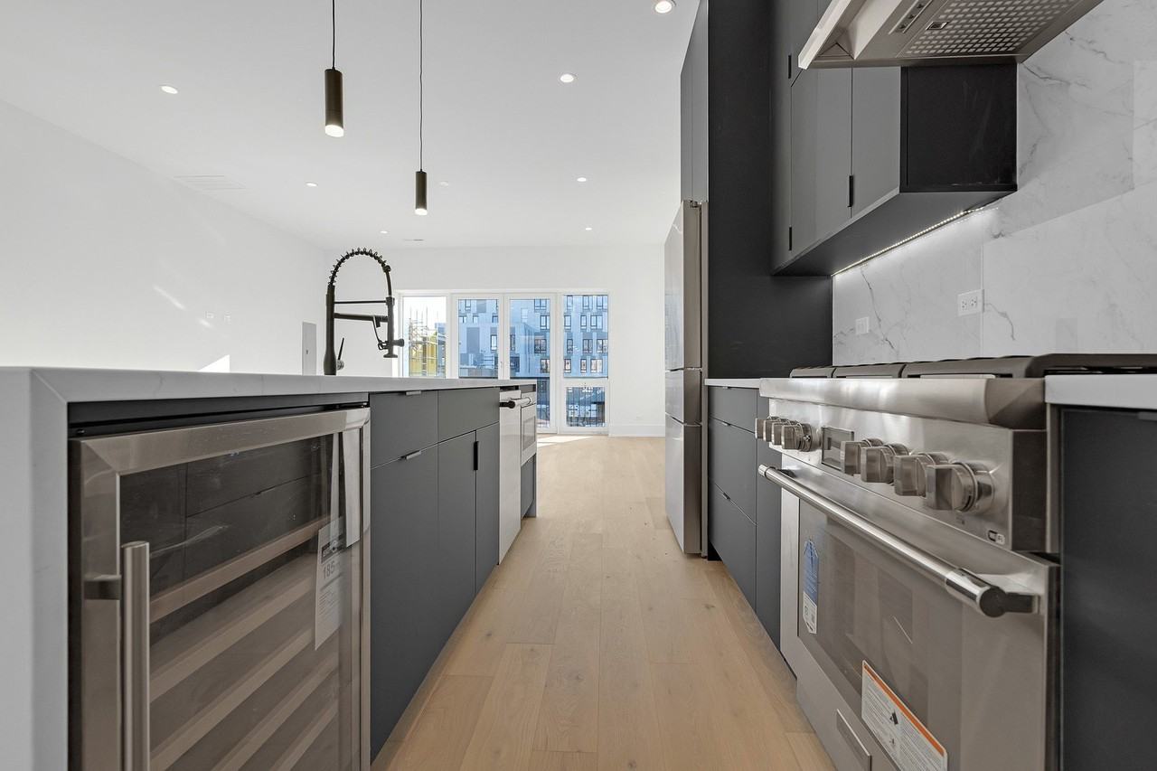 505 W Elm St #7 - Photo 5 of 50