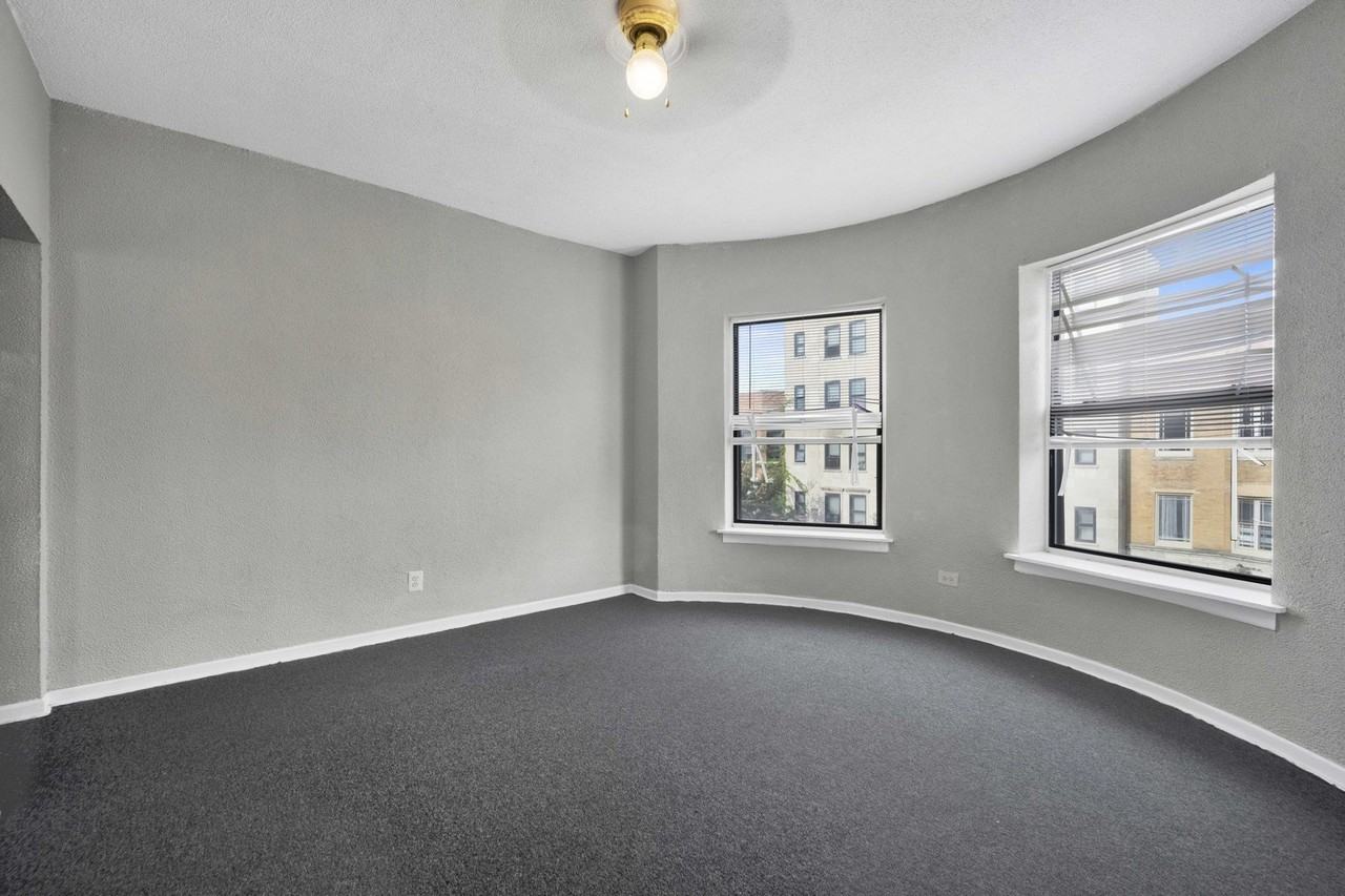 6225 S Dorchester Ave #3 - Photo 5 of 18
