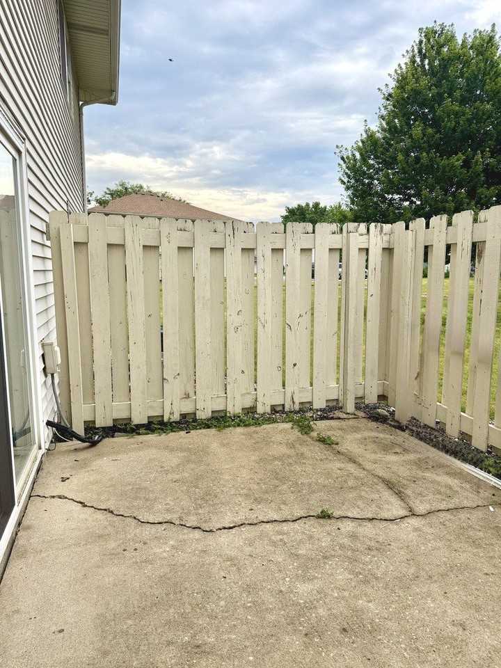 2338 Carnation Dr #1 - Photo 2 of 2