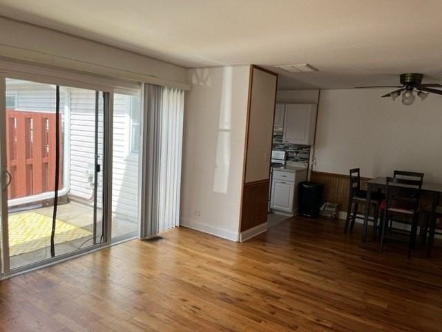 1811 Jamestown Cir #1811 - Photo 4 of 21