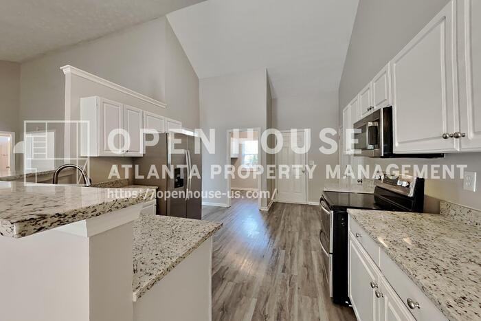 1874 Manor Oak Ln - Photo 6 of 20