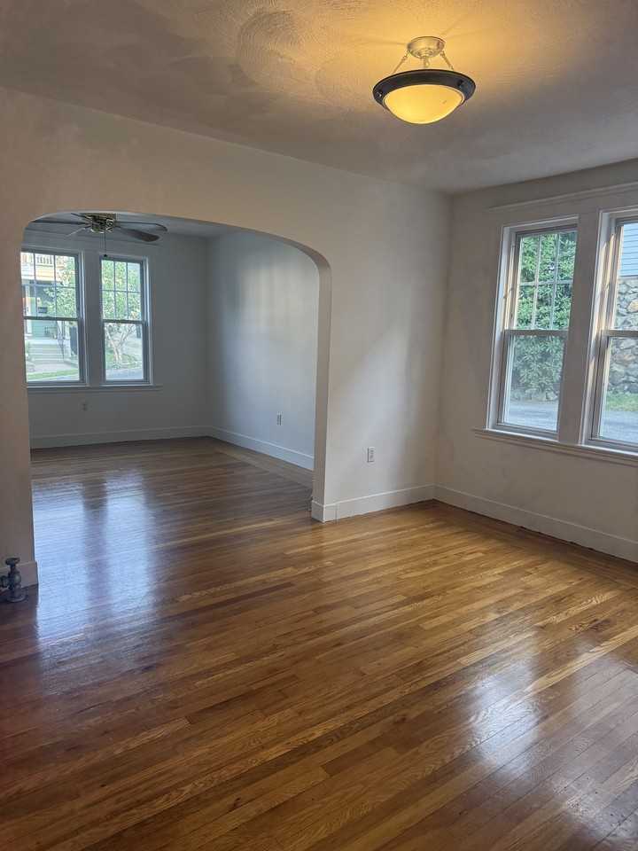 21 Hardy Avenue #21 - Photo 4 of 18