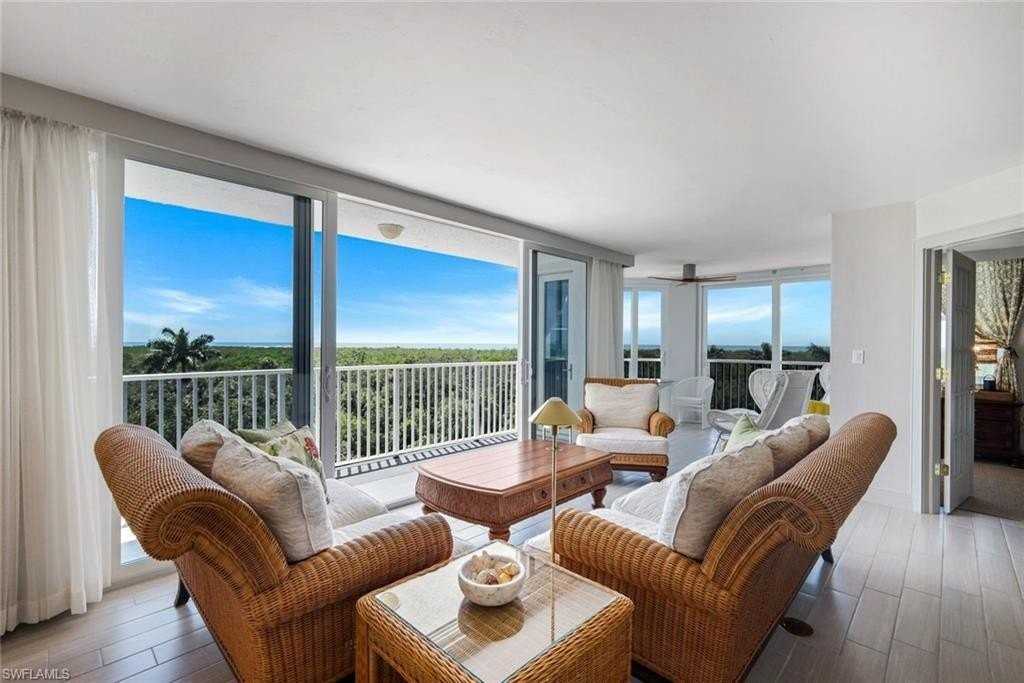 6361 Pelican Bay Blvd #402