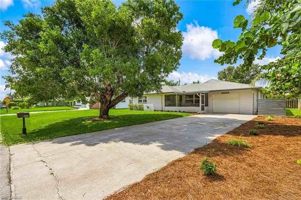 1240 Pompei Ln - Photo 3 of 25