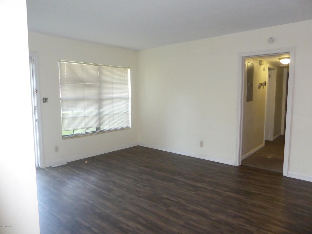 3835 Cambay Pl - Photo 7 of 25
