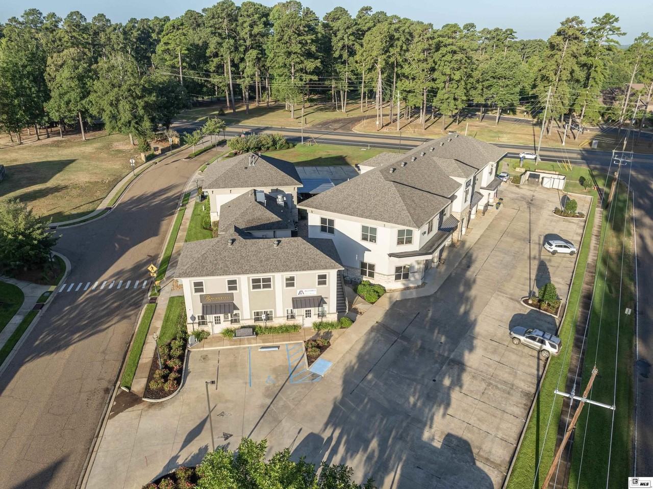 125 Pelican Blvd - Photo 3 of 7