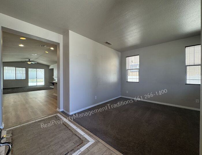 5764 Paddington Dr - Photo 2 of 21