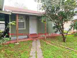 featured image of 1421 W Madison Ave #B