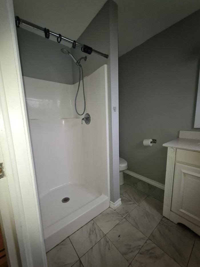 1421 W Madison Ave #B - Photo 6 of 6