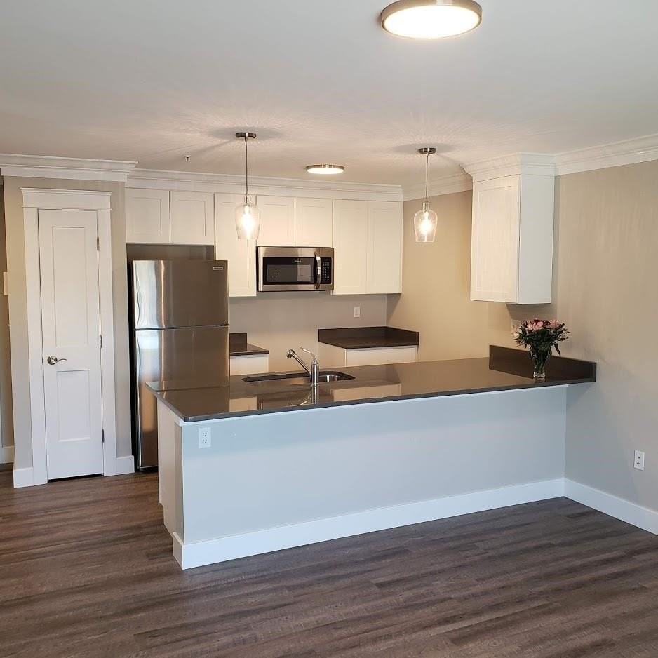 10 4th St #504 - Photo 3 of 24