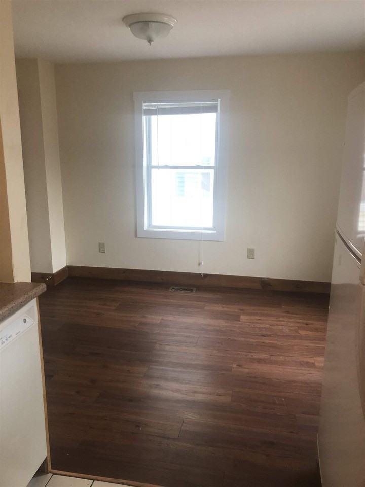 17 Elm Ct - Photo 3 of 18
