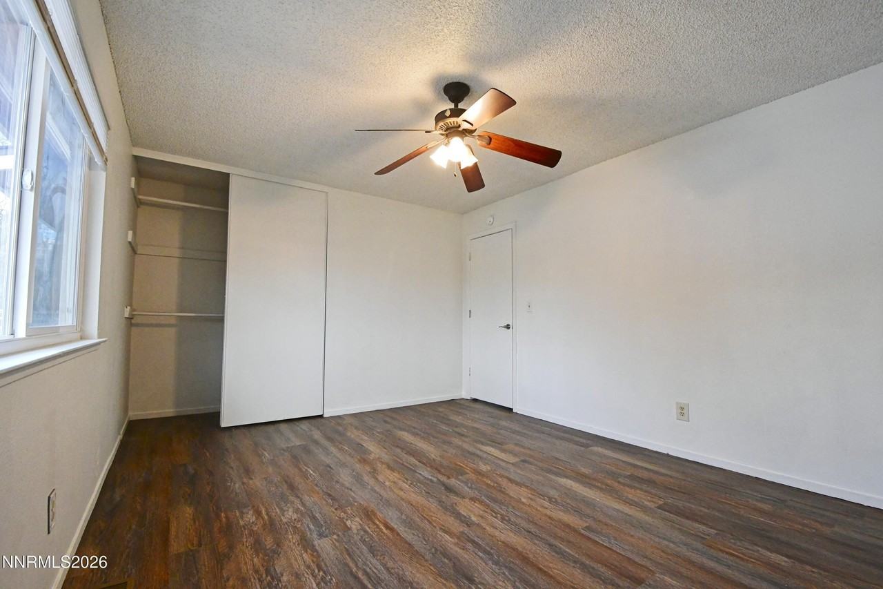 1600 E Long St #11 - Photo 6 of 14
