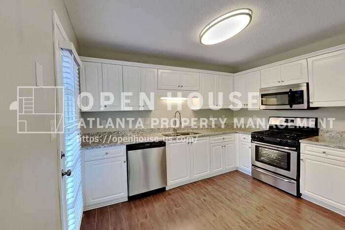 241 Kipling Dr - Photo 6 of 20