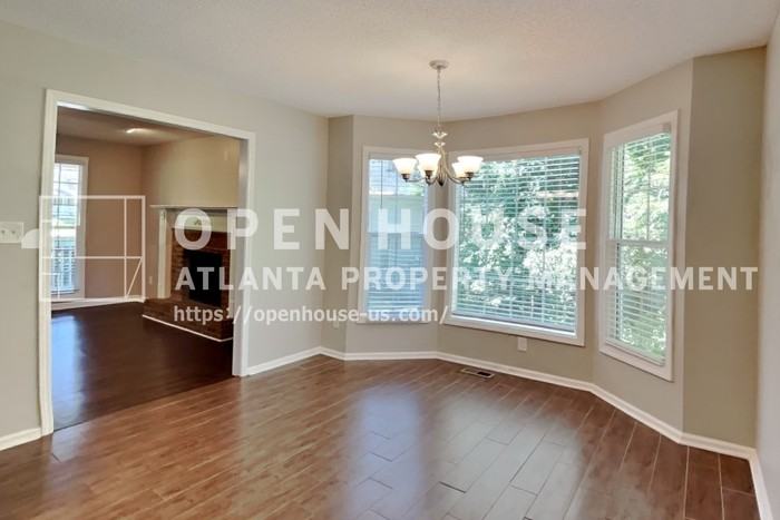 241 Kipling Dr - Photo 7 of 20