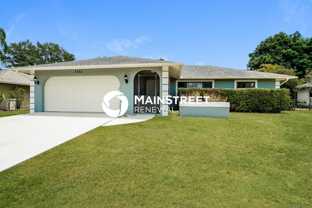 3311 Se Santa Barbara Pl - Photo 1 of 1