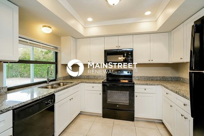 3311 Se Santa Barbara Pl - Photo 6 of 16