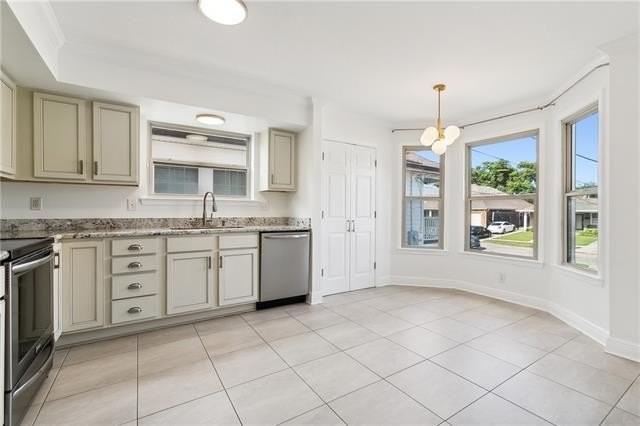 6542 Avenue A - Photo 4 of 15