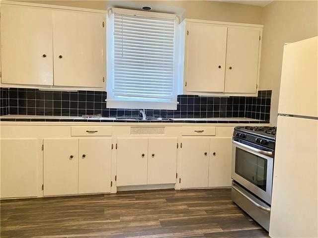 915 Polk St #B - Photo 5 of 14