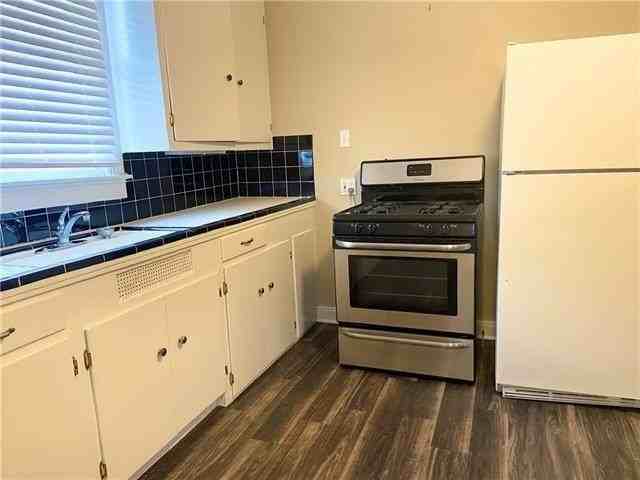 915 Polk St #B - Photo 6 of 14