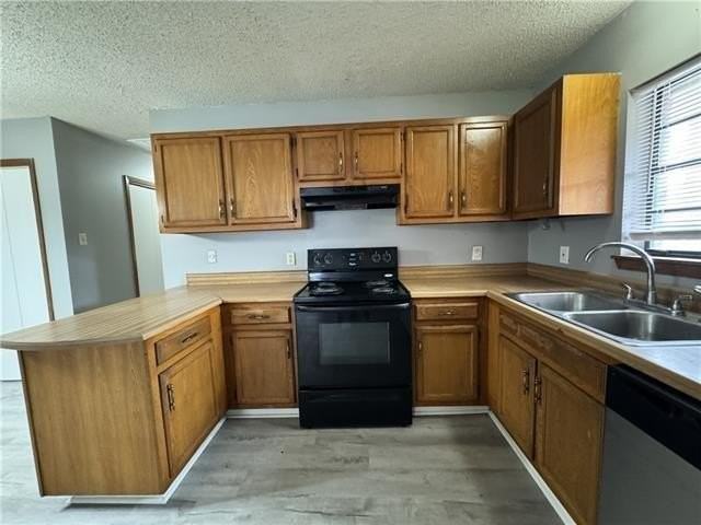 6 Rosewood Pl - Photo 2 of 8