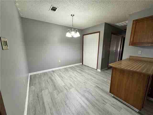 6 Rosewood Pl - Photo 4 of 8