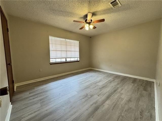 6 Rosewood Pl - Photo 5 of 8