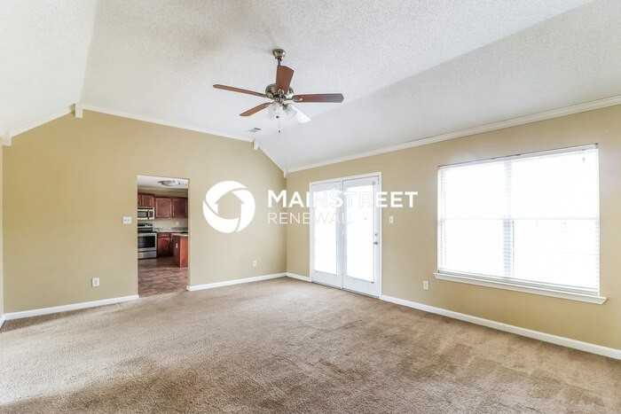 1278 Sweet Rain Dr W - Photo 4 of 17